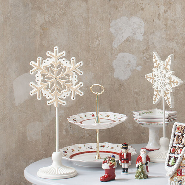Toy's Delight small cake stand