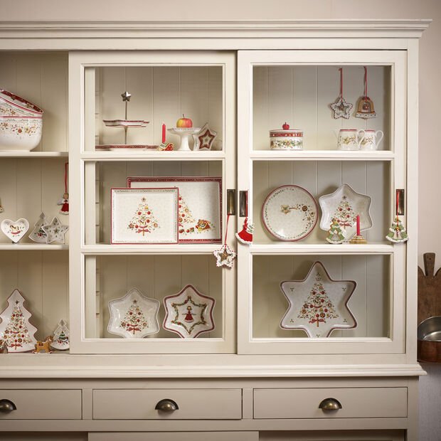 Winter Bakery Delight Star bowl medium Tree