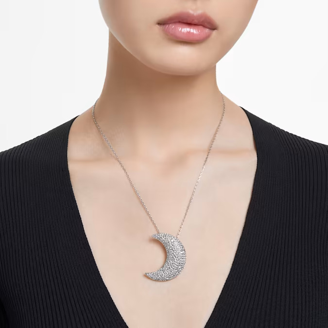 Luna pendant