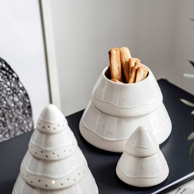 Winter Glow pastry box tree