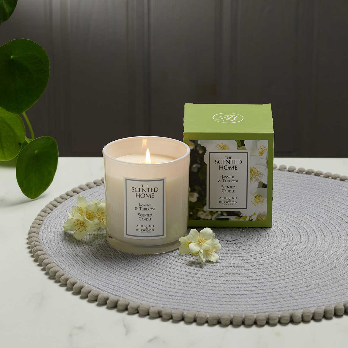 Jasmine & Tuberose Scented Jar Candle