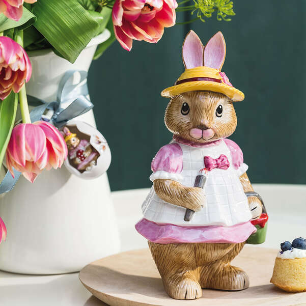 Bunny Tales Easter figurine