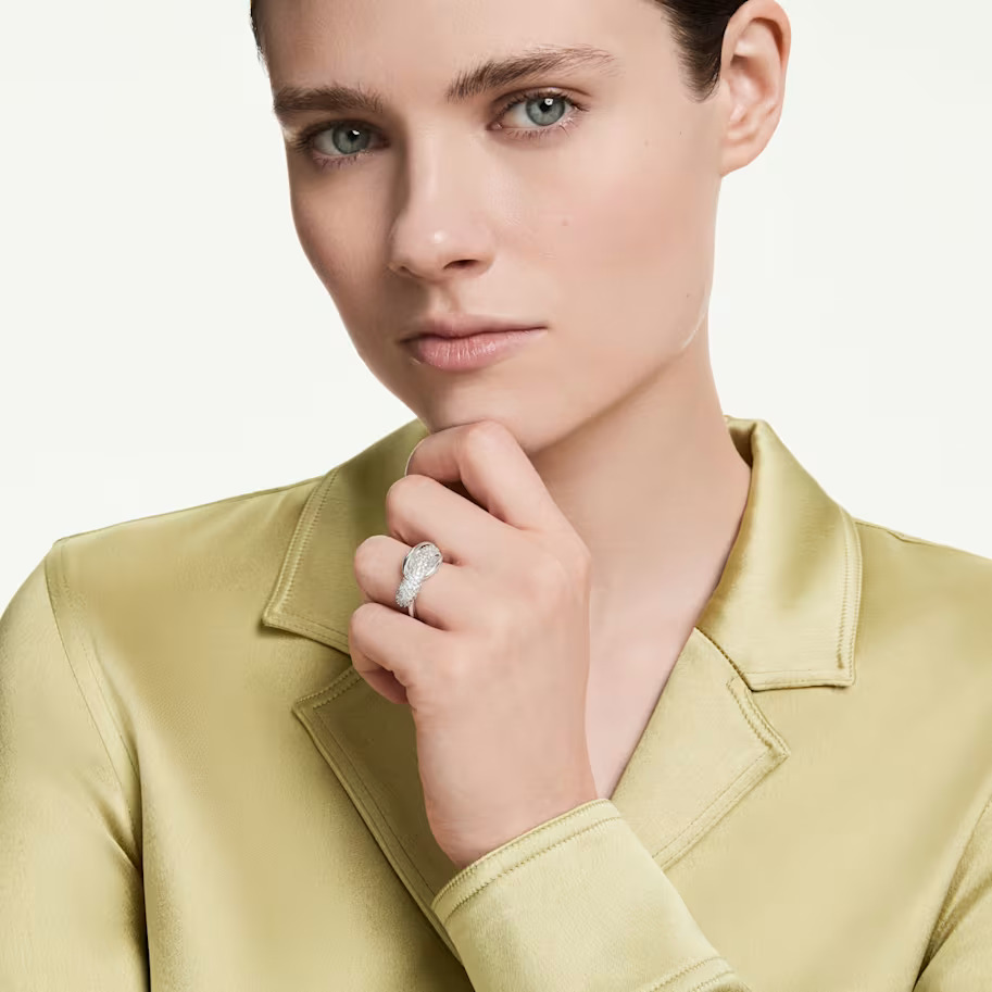 Swarovski Classica cocktail ring